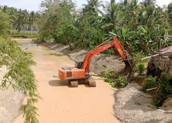 Pemulihan lingkungan pascatambang  berlanjut, YR team garap tiga titik aliran sungai di dengilo.