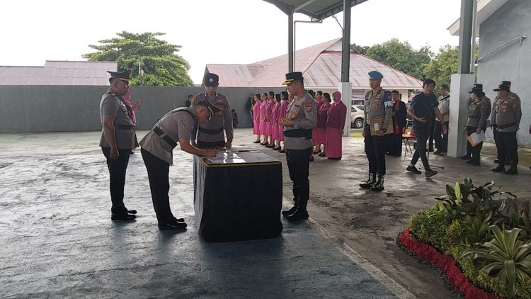 Kapolres Bitung Pimpin Sertijab Pejabat Utama, Tekankan Kesiapan Pengamanan Idul Fitri 1447 Hijriah
